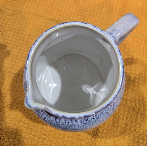 Small Teleflora Glazed Earthware Flower Pitcher - Picture 4 of 4